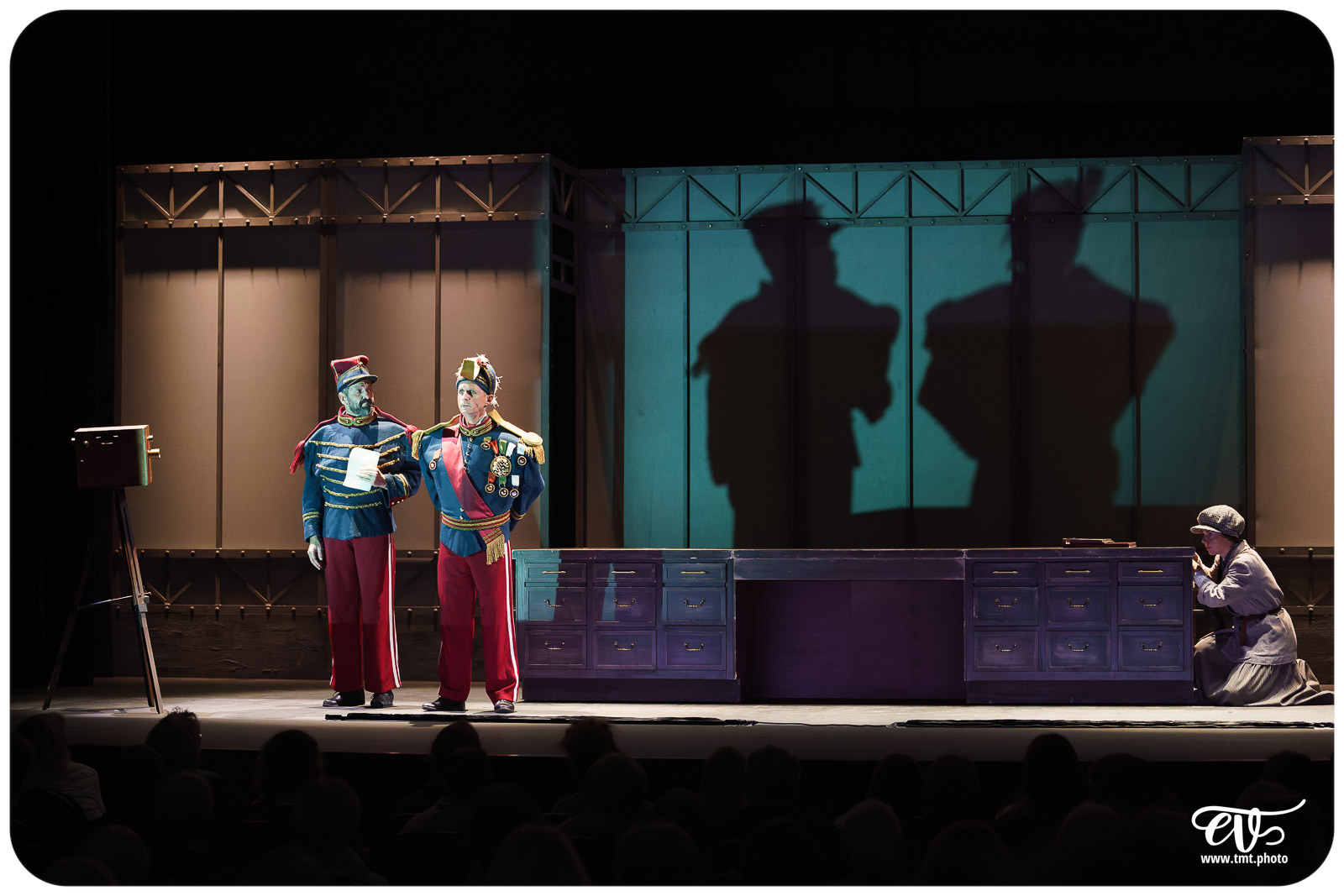 LES TÉMÉRAIRES (LE GRENIER DE BABOUCHKA)